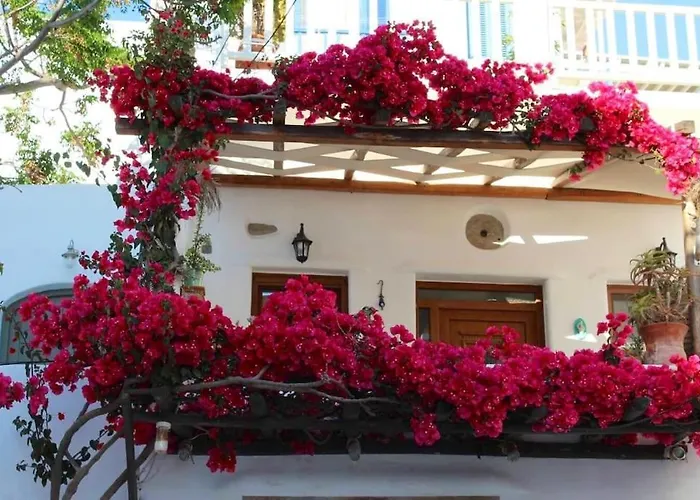 Cycladic House * Mykonos Town