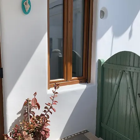Apartment Cycladic House *