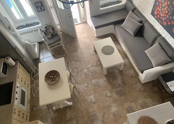 Cycladic House * Mykonos Town