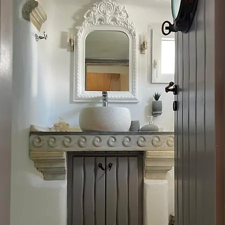 Cycladic House * Mykonos Town